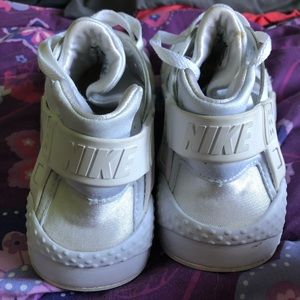 Women’s Nik Huaraches